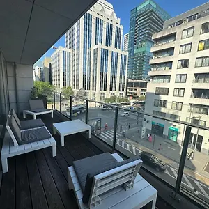  Apartment 3 Bedroom In Center With Balcony View